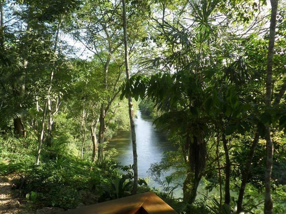 Mystic River Resort San Ignacio Eksteriør bilde