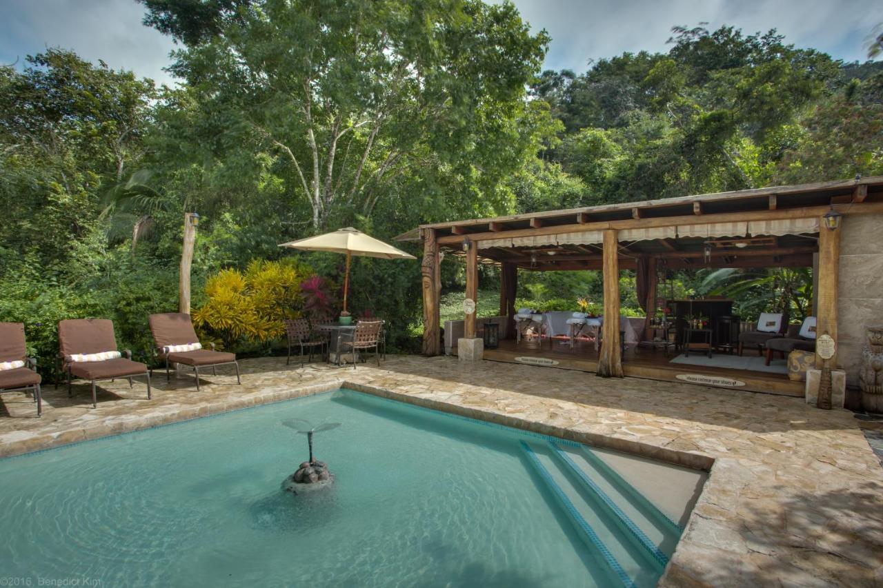 Mystic River Resort San Ignacio Eksteriør bilde